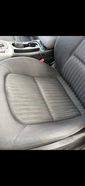 La domiciliu! Curatat canapele, scaune si interior auto .